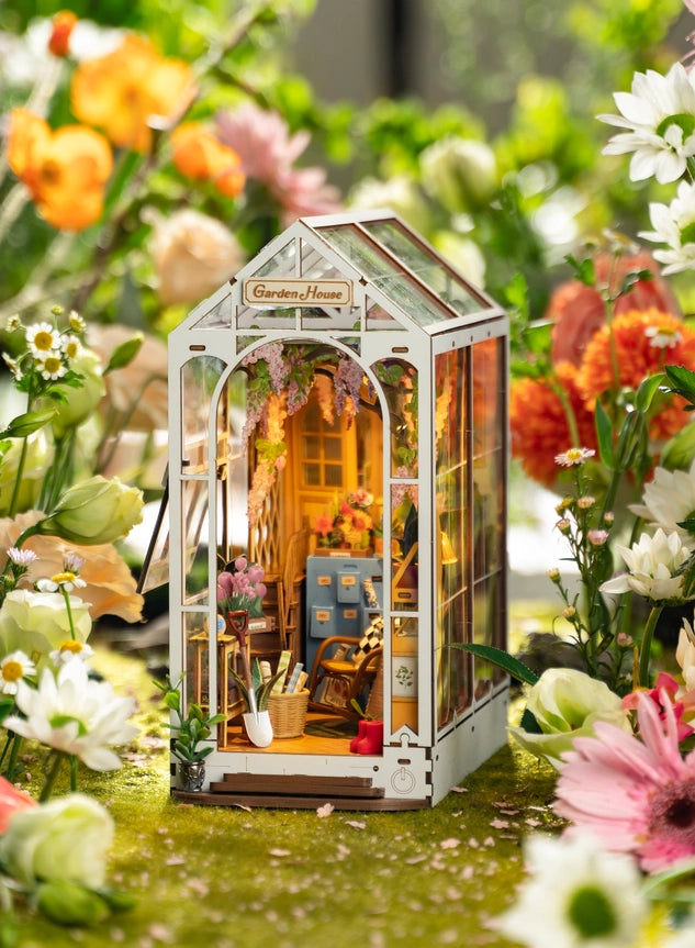 Diy Miniature House Book Nook Kit: Garden House