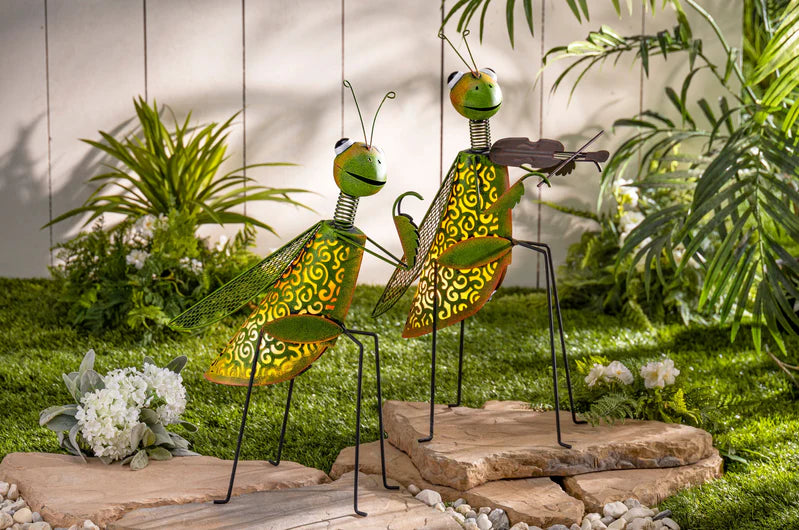 Solar Garden Praying Mantis