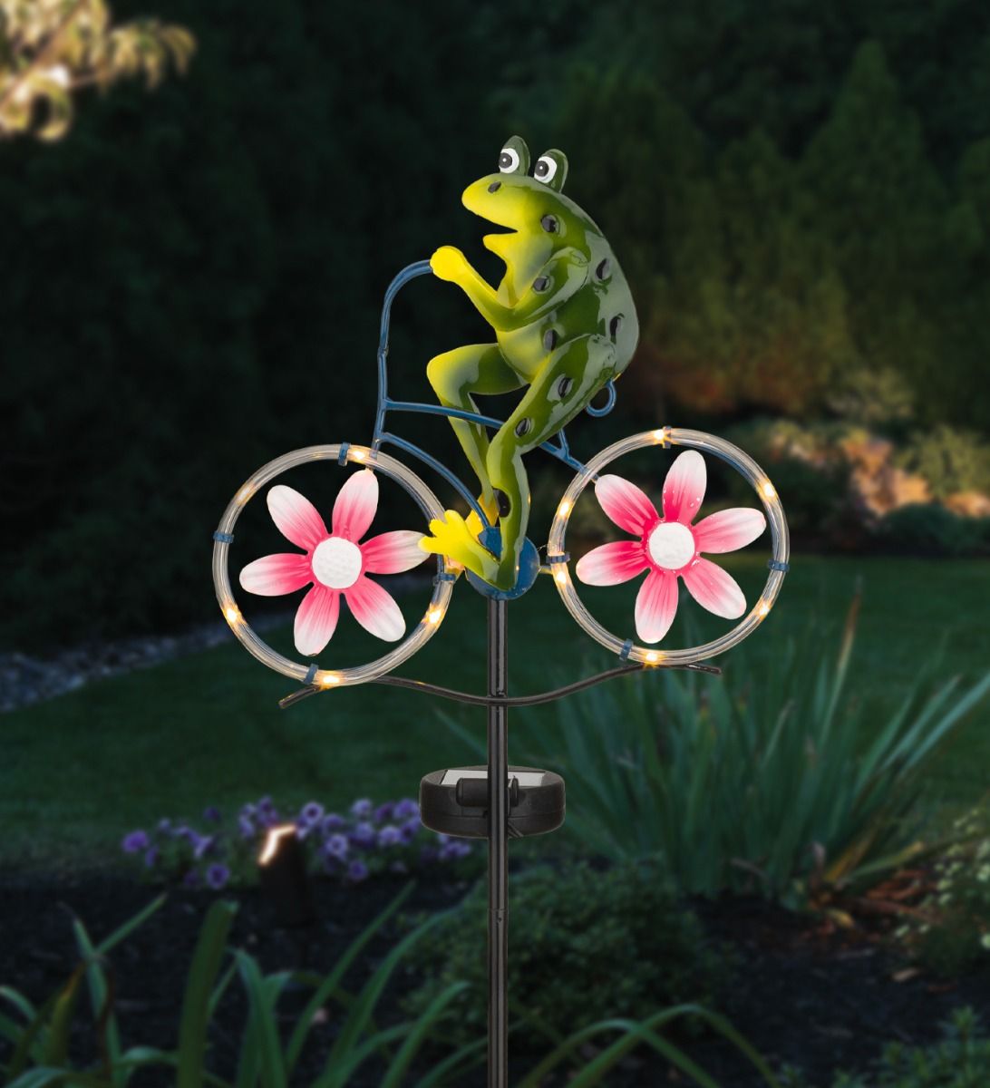 Cruising Frog Solar Garden Stake