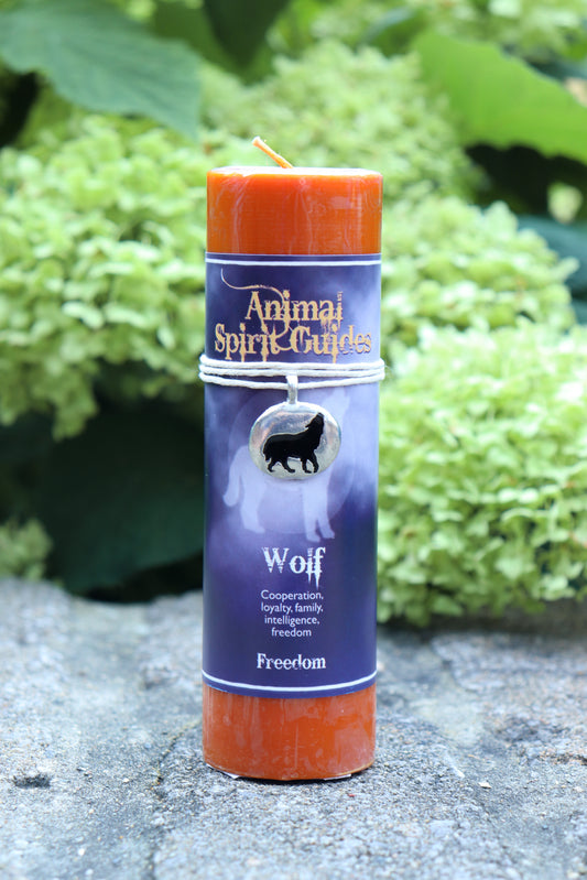 Animal Spirit Guides Candle ‧ Wolf