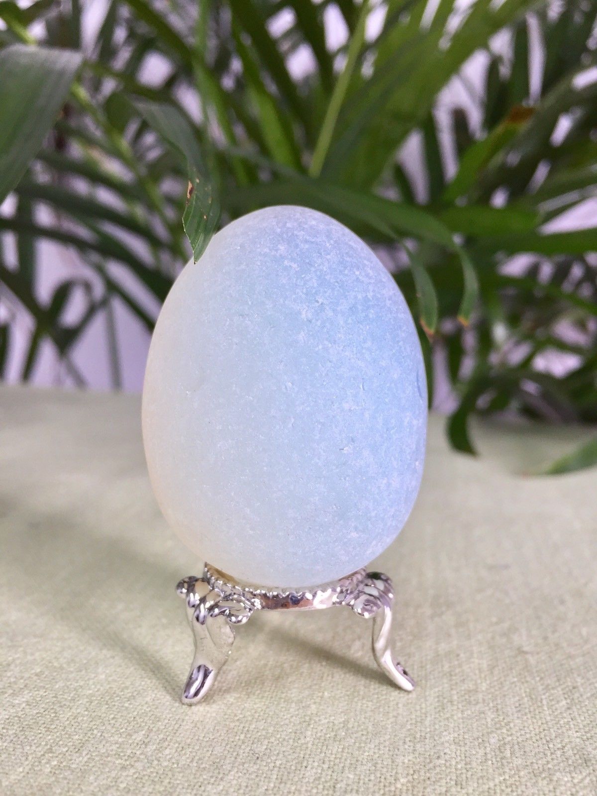 Magic Opalescent Glass Egg